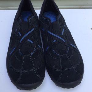 Easy Spirit black suede sneakers